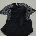 Halcurt Women's Short Sleeve Rash Guard Top with Built in Bra Side Pockets Swim Shirts UPF50+ Swimsuit (XX-Large, Black/Paisley Patterned)