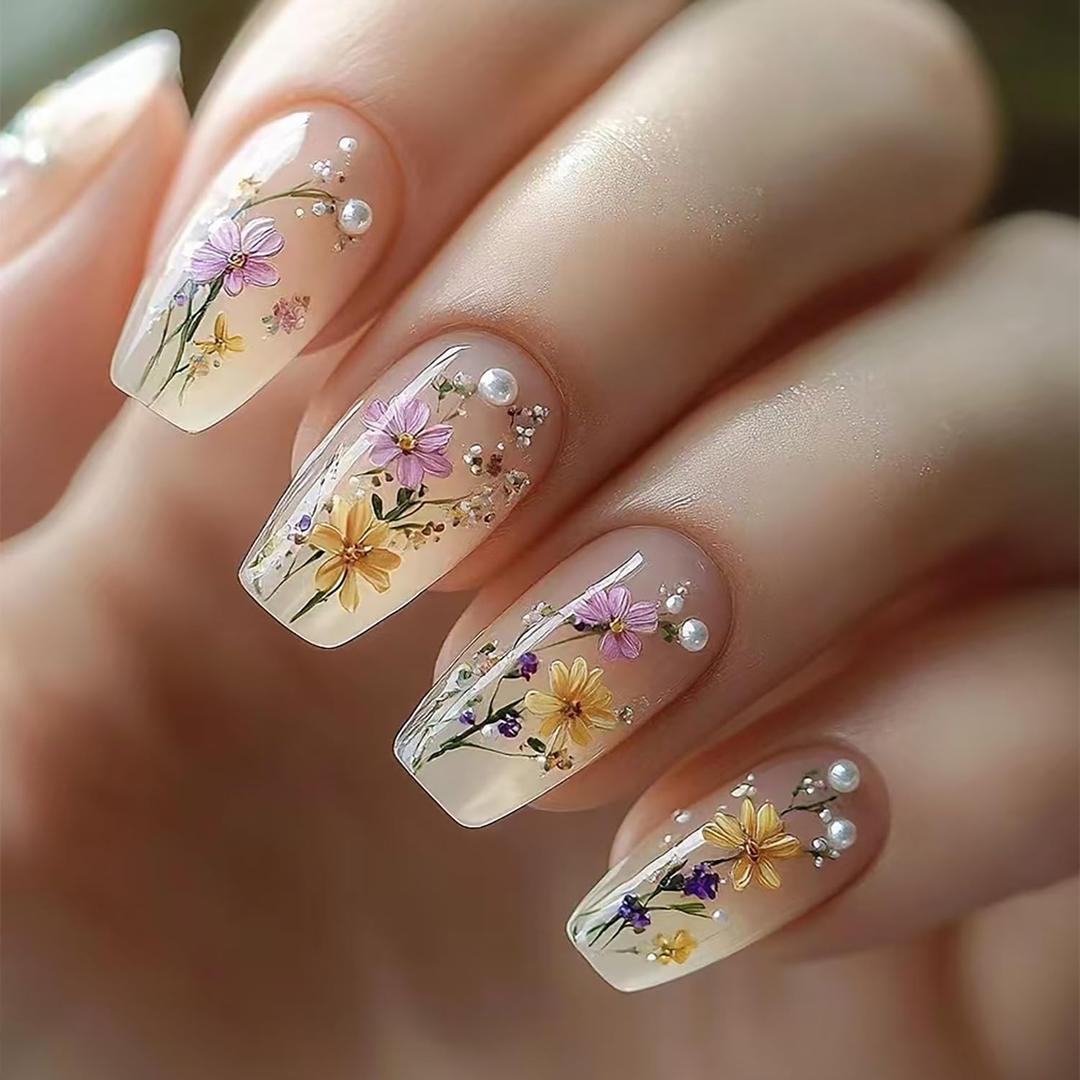 24Pcs Flower Press on Nails Short Coffin Fake Nails Spring Floral Acrylic Nails with Pearl Charms Glue on Nails Cute Acrylic Nails Glossy Full Cover Artificial Stick on Nails for Women Manicure Kit