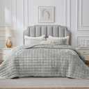 BEDELITE Velvet Quilt Set Queen Size - Luxury Velvet Comforter Bedding Set 3 Pieces, Lightweight Soft Cozy Shiny Light Grey Oversized Bedspread Coverlet for All Seasons with 2 Pillow Shams