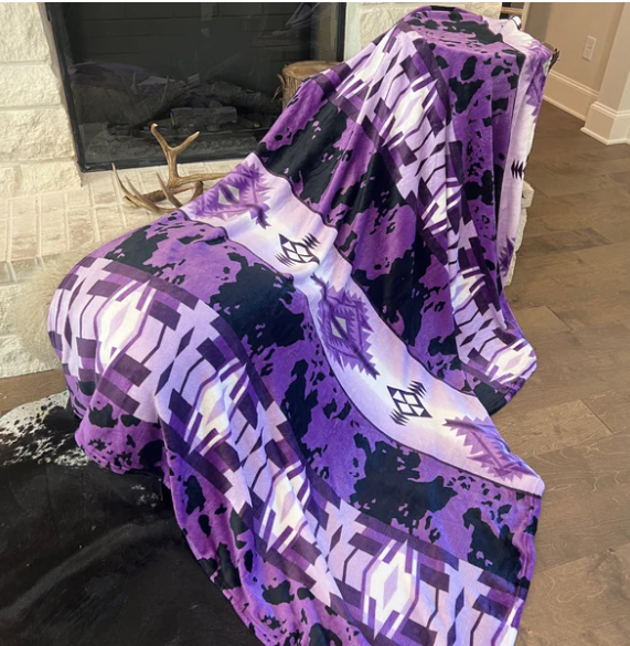 The Annabelle Lightweight Throw Blanket 60"x80