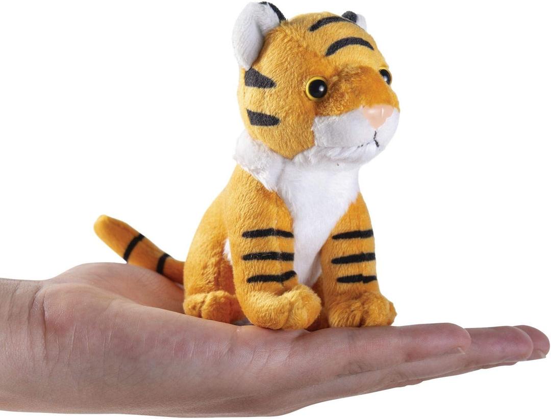 PREXTEX Safari Friends Stuffed Animal Gift Set - 4 Small Plush (Giraffe, Tiger, Lion, Polar Bear, Elephant) Zoo Animals - Machine Washable Stuffed Animals for Boys & Girls Ages 3-5+