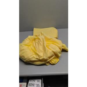 Queen Size 4 Piece Sheet Set - Comfy Breathable & Cooling Bed Sheets Set - Hotel Luxury Bedding for Women, Men, Kids, Teens, Boys & Girls - Deep Pockets, Ultra-Soft, Wrinkle Free - Oeko-Tex - Yellow