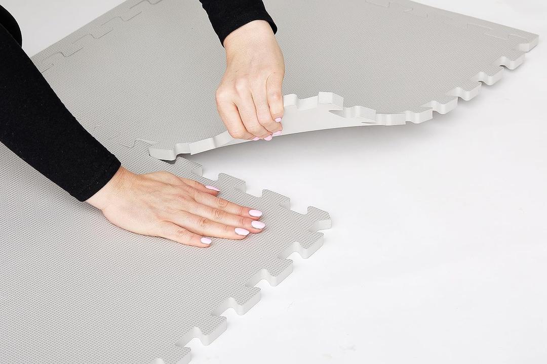 EVA Foam Interlocking Floor Mats Baby  | Non-Slip Thick Kids Play Mats | White Waterproof Baby Foam Play Mat for Home, Kids Play Area, Hot Tubs & Outdoor Use (Pack of 16)