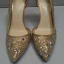 Betsey Johnson Women's Chic (6.5, Light Gold)