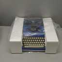 Maplefield Vintage Manual Typewriter - Tactile Typewriter Keyboard - Blue Accent for Office Desk Decor - Portable Typing Machine - Blue