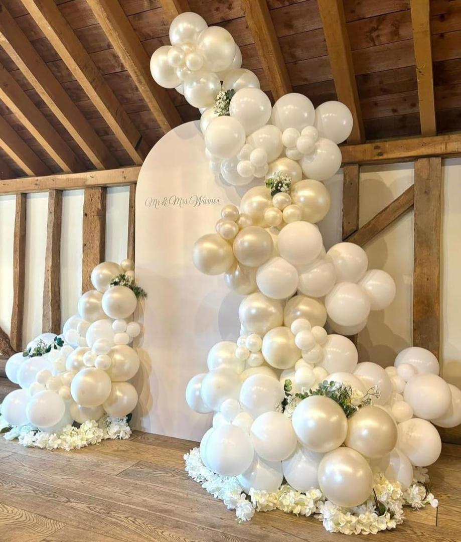 Pearl White Balloon Arch Kit, 132pcs Double Stuffed Pearl Ivory Balloons with Light White Latex Balloons for Wedding Bridal Birthday Engagement Baby Shower Anniversary Bachelorette Party Decorations