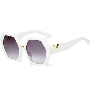 Xpectrum Trendy Extra Large Womens Sunglasses Retro Hexagonal Thick Frame Vintage Oversized Glasses (White)
