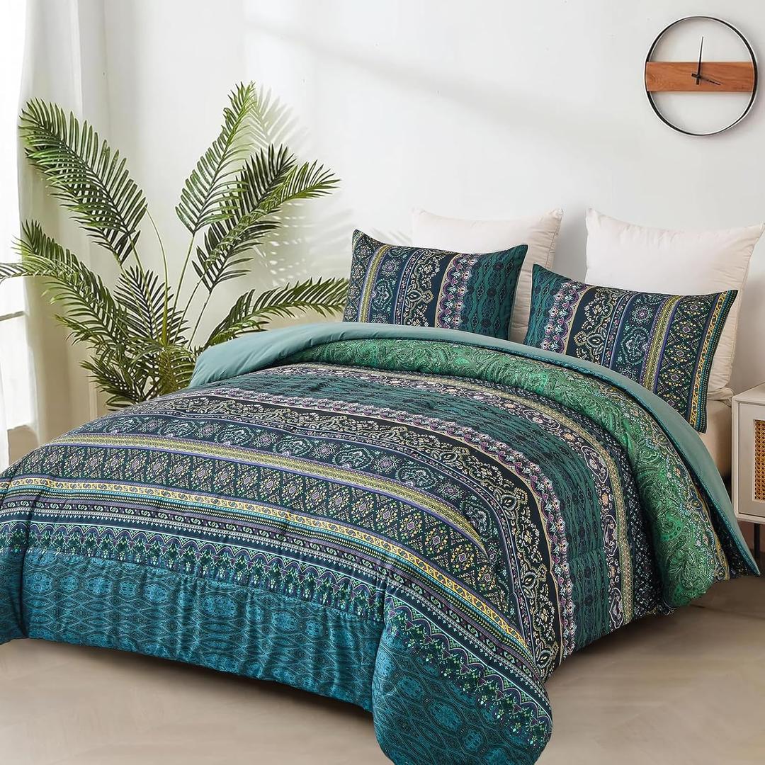 Boho Comforter Queen Size, 3 Piece Emeralds Green Bohemian Striped Western Comforter Set, Ultra-Soft Lightweight Microfiber Boho Hippie Bedding Set with 2 Pillow Shams for All Season (Emerald Green)
