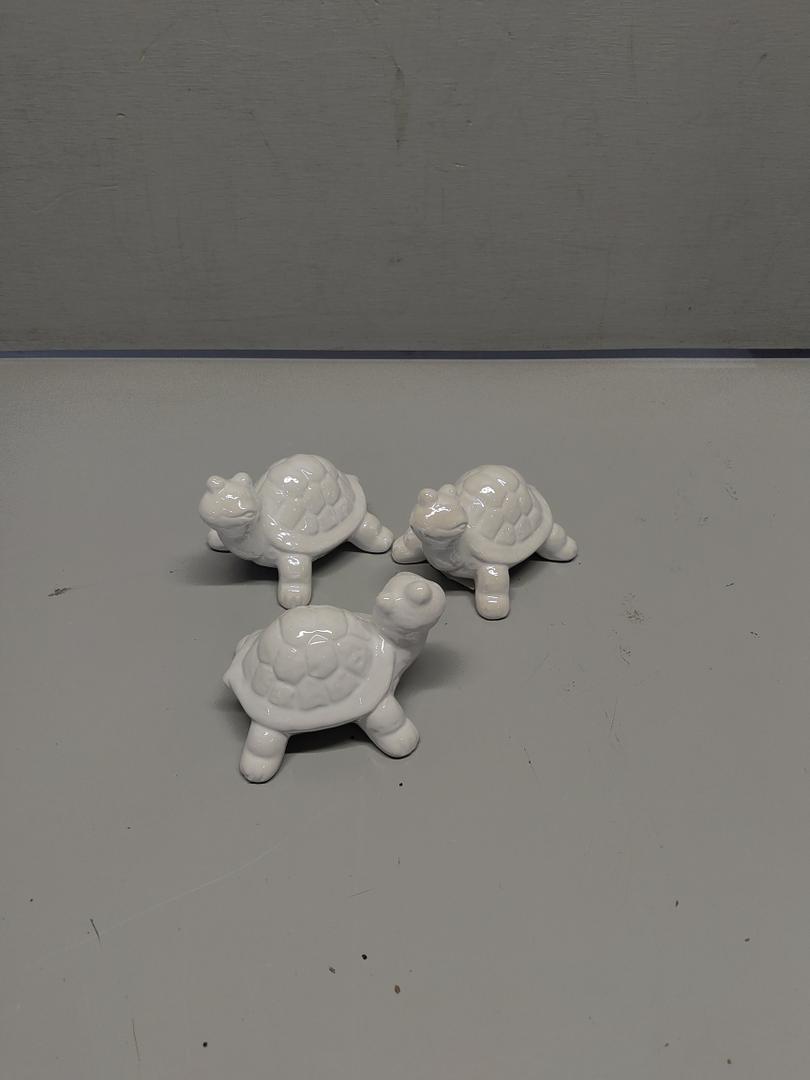 3 Pack White Porcelain Turtle 