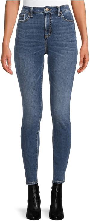 Time and Tru Medium Wash High Rise Curvy Jeans - 14 Blue