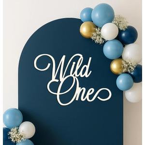 Wooden Wild One Sign for Backdrop, Jungle Theme Party Decorations, First Birthday Party Decoration for Anniversary Baptism Baby Shower Decor