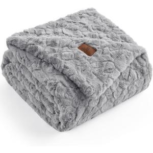 Cozy Bliss Faux Fur Throw Blanket for Couch, Fuzzy Soft Plush Thick Warm Fluffy Reversible Wave Textured Blanket for Sofa Bedroom Living Room, 55 * 70 Inches Grey