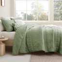 Boho Sage Green Quilt Twin Size Bedding Sets with Pillow Sham, Bohemian Lightweight Soft Bedspread Coverlet, Farmhouse Floral Vintage Thin Comforter Bed Cover All Season, 2 Pieces, 68x90 inches