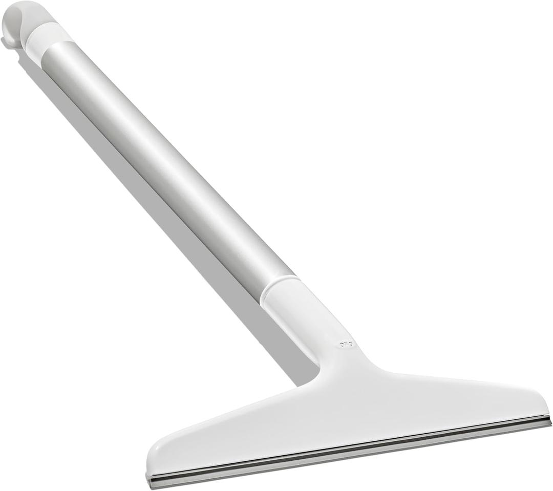 OXO Good Grips Aluminum Extendable Squeegee, 15.5 in/39.4 cm to 23 in/58.4 cm
