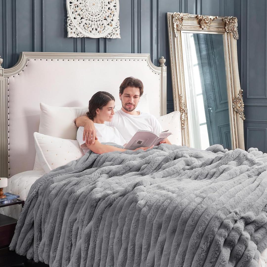 Cozy Bliss Faux Fur Throw Blanket for Couch, Cozy Warm Plush Striped Blanket for Sofa Bedroom Living Room, 108 * 90 Inches Gray