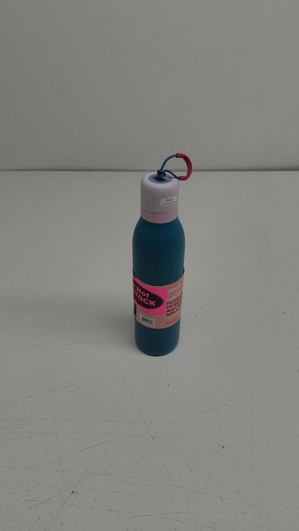 Owala FreeSip Twist Insulated Stainless Steel Water Bottle with Straw for Sports and Travel, BPA-Free, 24-oz, Blue/Pink