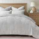 EVERGRACE Velvet Quilt Set Queen Size, Luxurious Soft Quilted Bedding Sets, Lightweight Velvet Comforter for All Season, Striped Channel Bedspread Coverlet with 2 Shams, Frost Gray