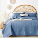 akkialla King/Cal King Quilt Bedding Set for All Seasons,Lightweight Bluish Grey Bedspreads King Size,Modern Style Microfiber Soft Floral Pattern Coverlet Set(1 Quilt,2 Pillow Shams)