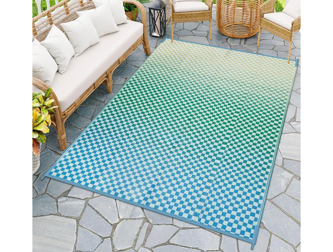 Wonnitar Waterproof Outdoor Rug 6x9 - Blue Yellow Gradient Checkered RV Camping Rug, Reversible Plastic Straw Patio Mat for Poolside Deck, Portable Lightweight Colorful Outdoor Carpet