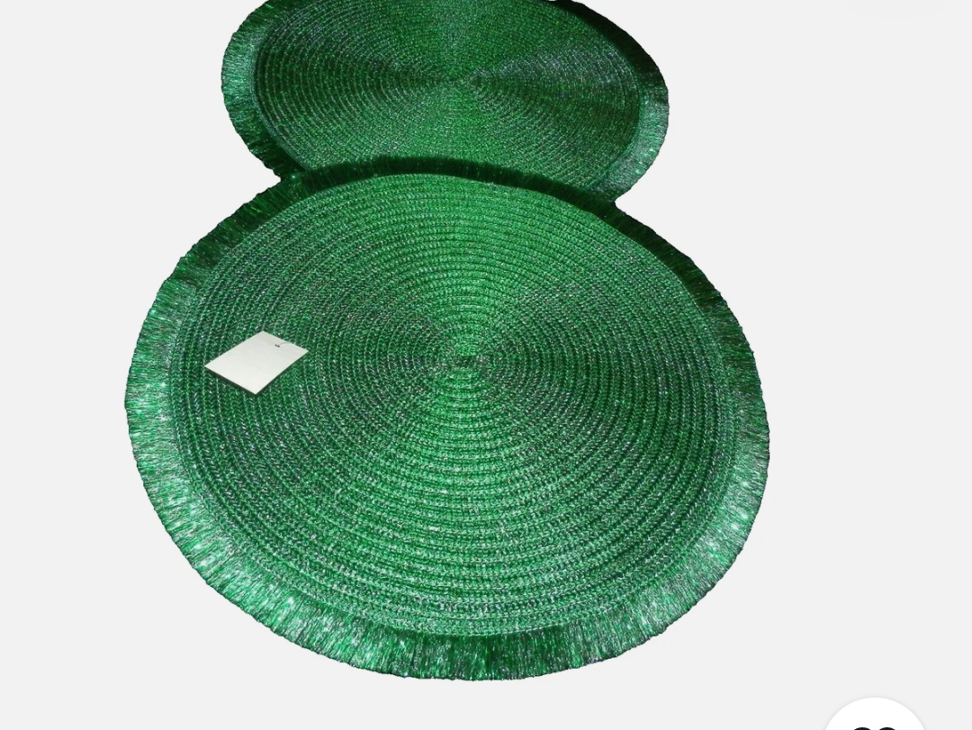 4  Green Metallic PLACEMATS 15" Round Holiday,Pack Of 2