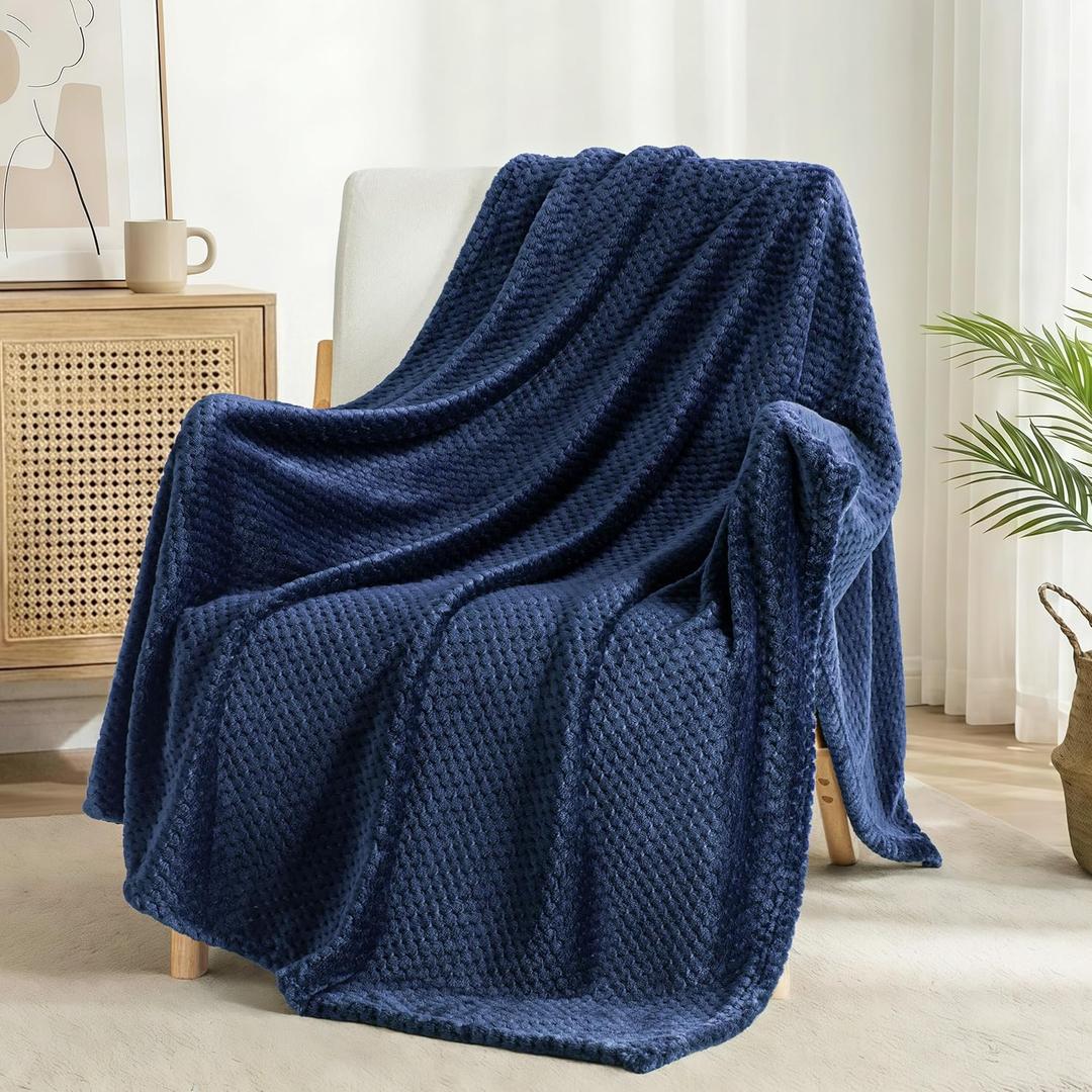 Blue throw lanket 50x80"