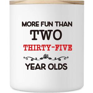 Funny 70th Birthday Gifts for Women, Men, 10OZ 1955 70th Birthday Decorations Gift for Mom Wife Her Him Friends Dad Grandma, 70 Year Old Turning Seventy Presents, Vanilla Cream Scented Candle