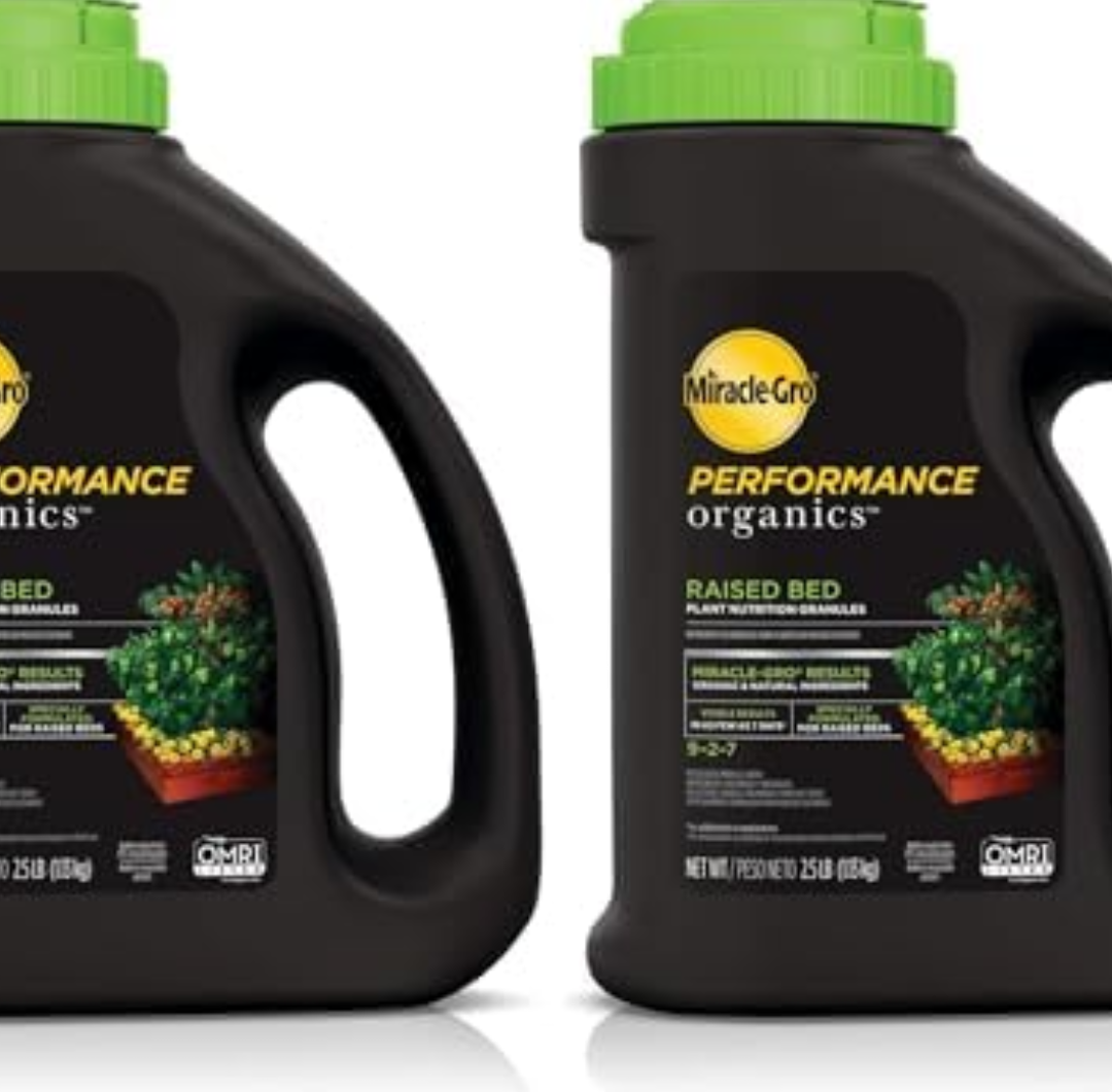 Miracle-Gro Performance Organics Raised Bed Plant Nutrition Granules - Plant Food with Natural & Organic Ingredients, for Vegetables, Fruits, Herbs and Flowers in Raised Beds, 2.5 lbs. (Pack of 2)