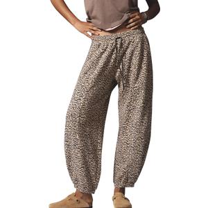 Leopard Pants Women Baggy Sweatpants Casual Fall Winter Cheetah Print Lounge Pants Trousers with Pockets (Medium, Khaki)