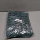 Amazon Basics Lightweight Super Soft Easy Care Wrinkle Free Microfiber 3 Piece Bed Sheet Set with 14-Inch Deep Pockets, Twin, Emerald Green, Solid, Kids, Men & Women Bedding