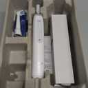 Oral-B iO Series 3 Electric Toothbrush with (1) Brush Head, Rechargeable, White