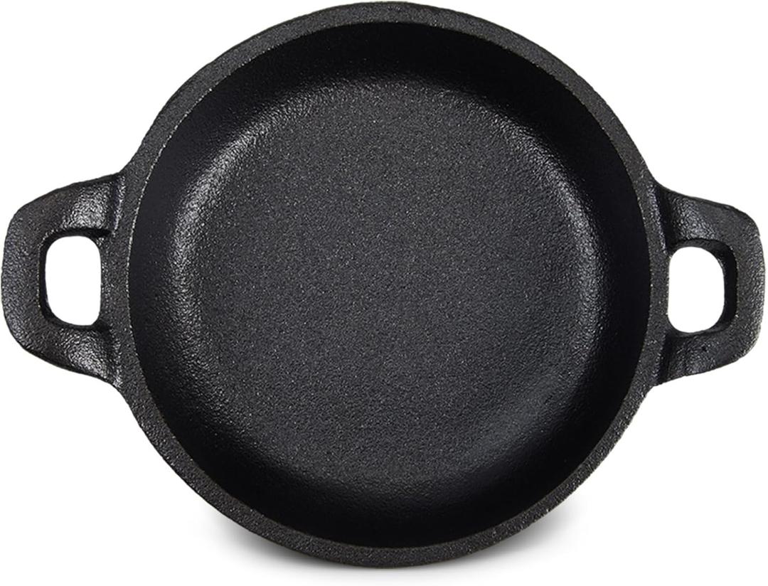 Mini Cast Iron Skillets 5 x 5 x 1.3 Inch Cast Iron Pan Small Ramekin Set Black Casserole Dish Cookware Oven Safe Mini Skillets for Kitchen Indoor Outdoor Picnic (1 Pack)