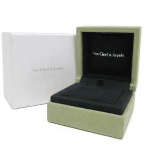 Van Cleef And Arpels Genuine Bracelet/Watch Case Green Suede 