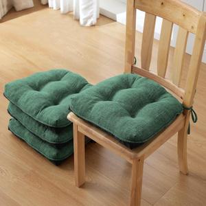 IPYNBAP Chair Cushions for Dining Chairs Set of 4, Kitchen Chair Cushions, Chair Pads with Ties Non Slip Backing, Christmas Room Decor, Tufted Memory Foam Seat Cushion 4 Pack, 15.5x15.5x4, Dark Green
