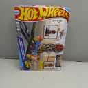 Hot Wheels City Super Twist Tire Shop Playset, Spin The Key to Make Cars Travel Through The Tires, Includes 1 Car, Gift for Kids 4 to 8 Years Old 