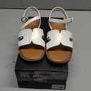 Steve Madden New York Women's Sandals (White) Size 1