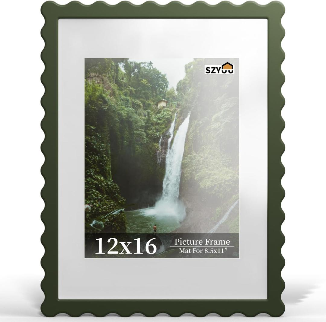 12x16 Wavy Picture Frame with Real Glass, Wall Mount, 12x16 in