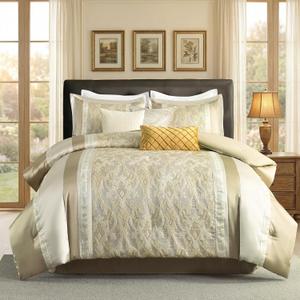 Finlonte King Size Comforter Set, Champagne Beige, 7 Piece Bed in a Bag for All Seasons, Luxury Vintage Floral Jacquard Damask Patchwork, Soft Bedding Sets with Bedskirt, Shams and Decor Pillows
