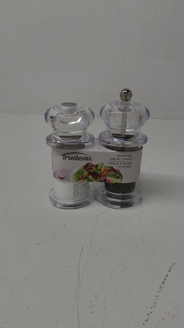 Trudeau 5.5" TRADITION SHAKER 2 in 1 Salt and Pepper Mill, Clear