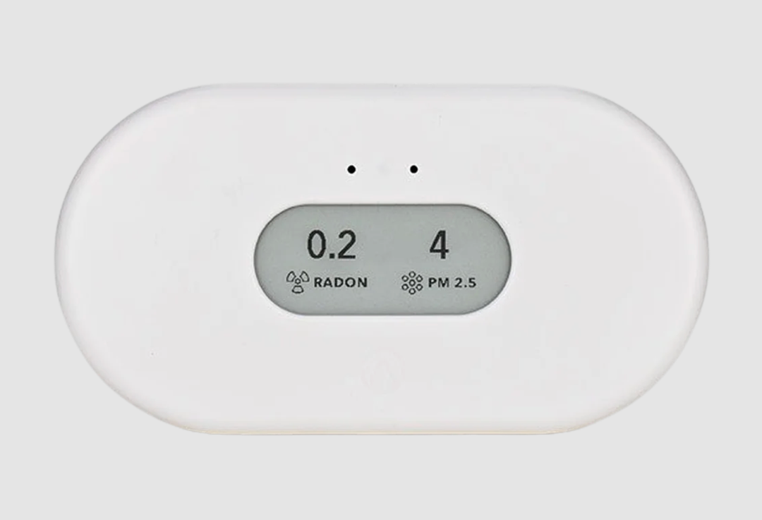 Airthings 2960 View Plus - Battery Powered Radon & Air Quality Monitor (PM, CO2, VOC, Humidity, Temp, Pressure)