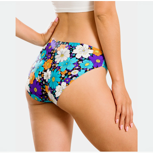 ALTHEANRAY Women’s Seamless Hipster Underwear No Show Panties Soft Stretch Bikini Underwears Multi-Pack
. size L.