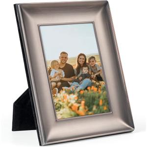 Axeman 5x7 Metal Picture Frame with Tempered Glass, Modern Photo Frame with Easel & Hook for Tabletop & Wall Display, Display 4x6 Pictures with Mat or 5x7 without Mat, Bronze