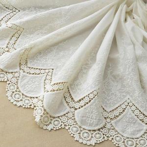 Off-White Embroidered Cotton Lace Fabric/White Bridal Embroidered Wedding Lace