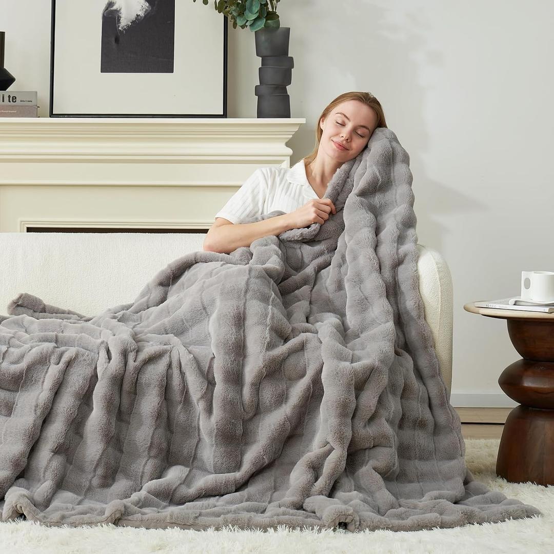 Cozy Bliss Fluffy Faux Fur Throw Blanket for Couch,Lightweight Cozy Soft Grey Throw Blankets for Sofa Bed Living Room,60x80 Inches