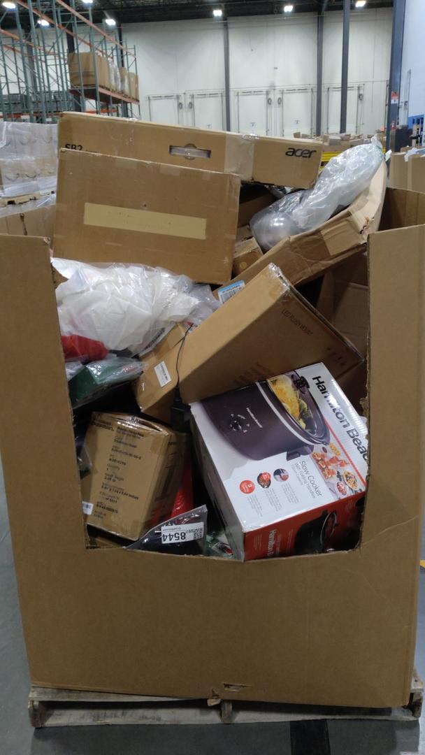 Pallet Of Salvage Items