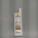 La Roche-Posay Anthelios Sunscreen SPF 40, Ultra-Light Fluid Broad Spectrum SPF 40, Face Sunscreen with Titanium Dioxide Mineral, Lightweight & Fast-Absorbing, Oil-Free, Matte Finish (Tinted)