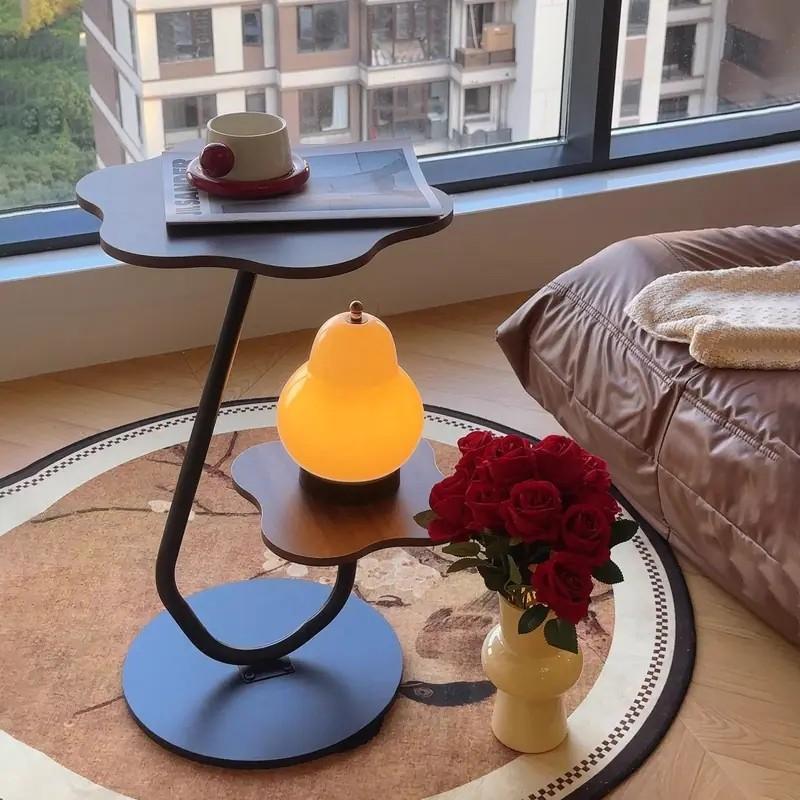 Coffee Table,Modern Coffee Tables for Living Room,2-Tier Flower Shape Center Table for Small Space Unique Simple End Table with Metal Frames Small Side Table for Bedroom Room Furniture(Brown)