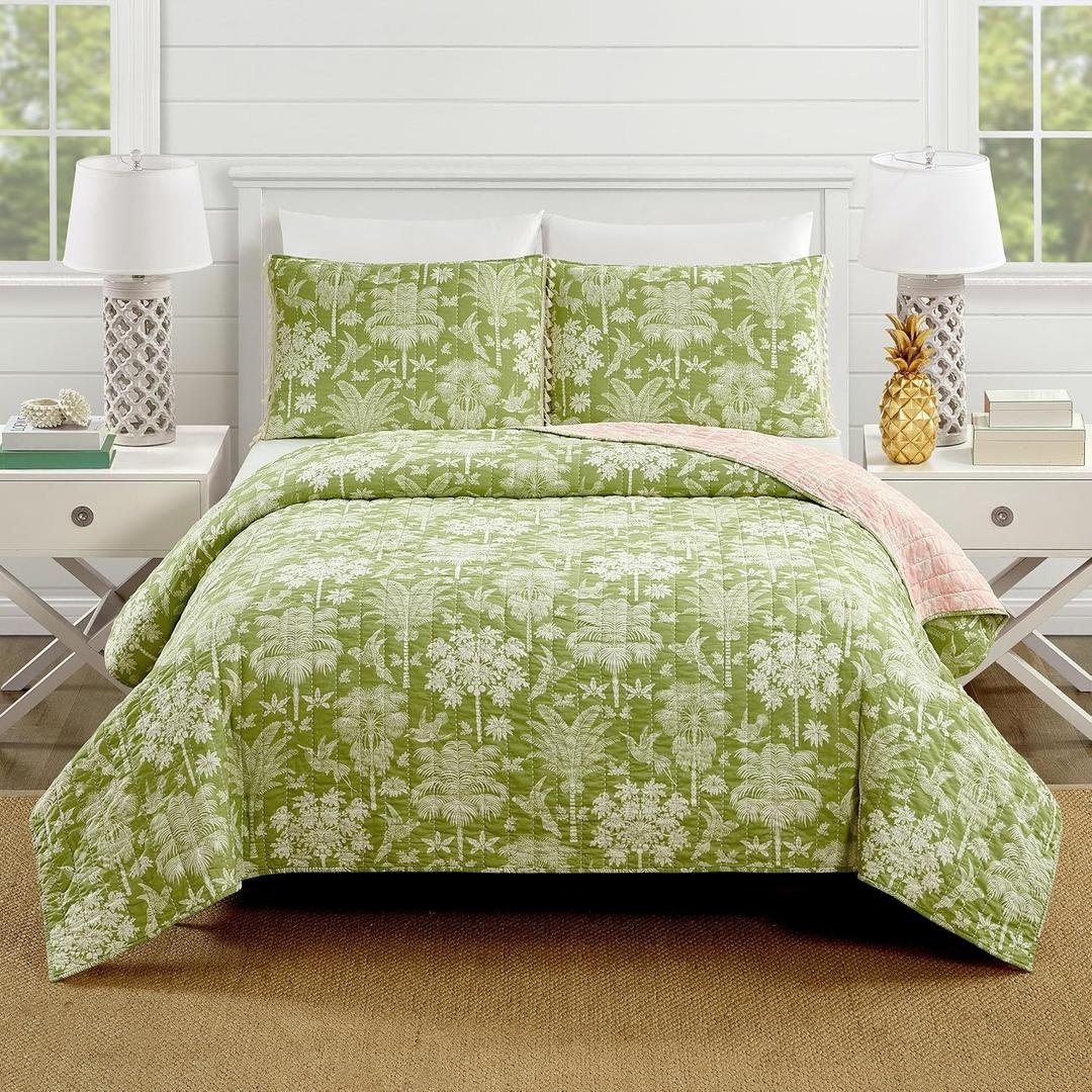 Spartina 449 Queenie Palm Royale Reversible Quilt and Pillow Sham Set, 3-Piece All Cotton Tropical Lightweight Quilted Bedding Set - Full Queen Size, Green/Pink (Queenie Palm Royale Green/Pink)