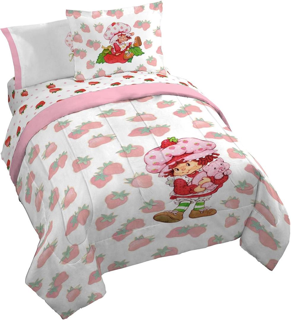 Jay Franco Strawberry Shortcake Queen Comforter Set - 7 Piece Bedding Includes Sheet Set & Pillow Covers - Super Soft Pink & White Kids Bedding