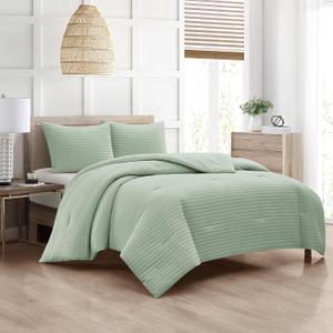 Stratford Park Sage Quilt Set King Size, 3 Piece Set, Solid Color, 2 Pillow Shams, Microfiber Pinsonic Bedspreads & Coverlets