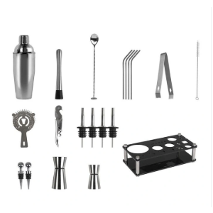 Toque Cocktail Shaker 20 Piece Set in Stainless Stee